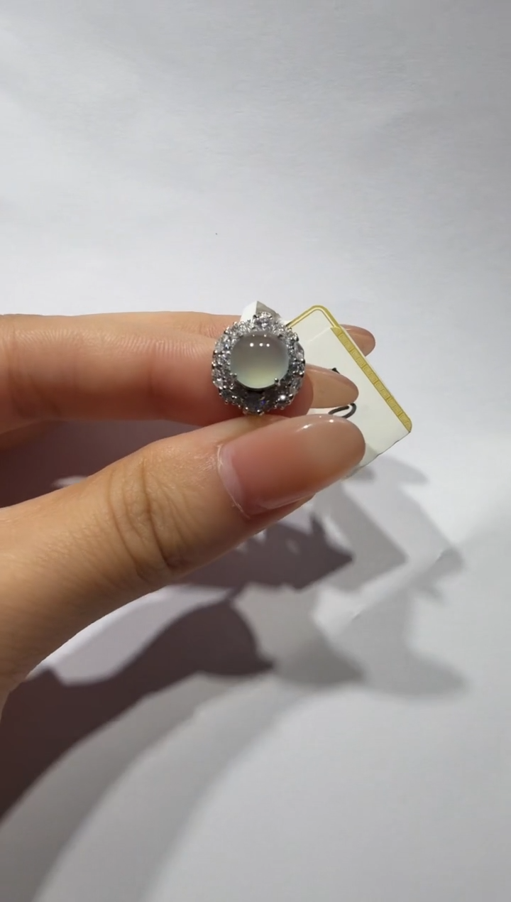 银S925镶嵌戒指翡翠925银镶缅甸A货翡翠戒指