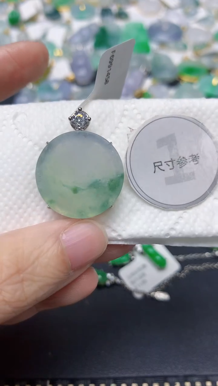 颈饰未镶嵌翡翠天然缅甸A货翡翠