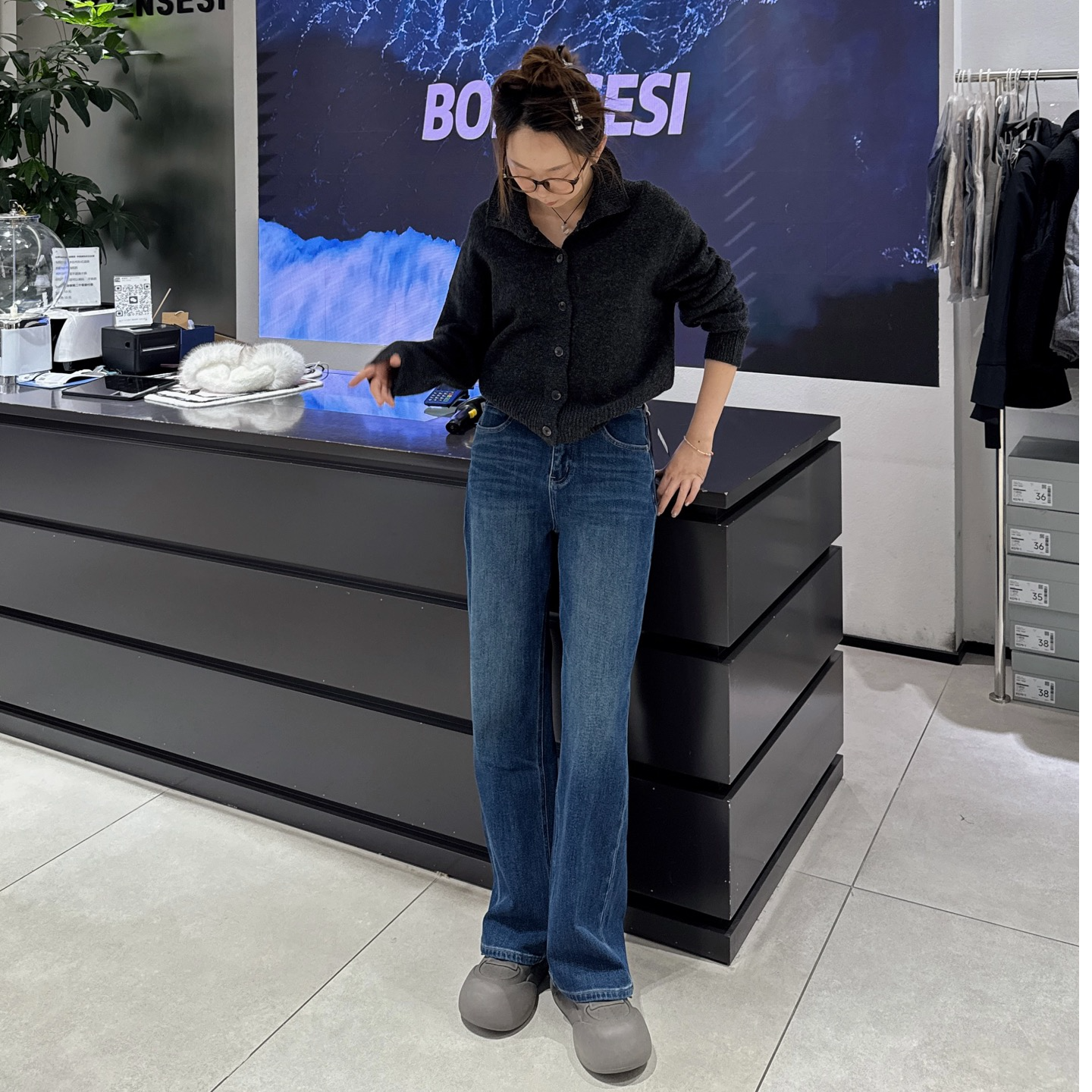 67928-显瘦裤-四面弹窄版直筒-BOENSESI-牛仔裤