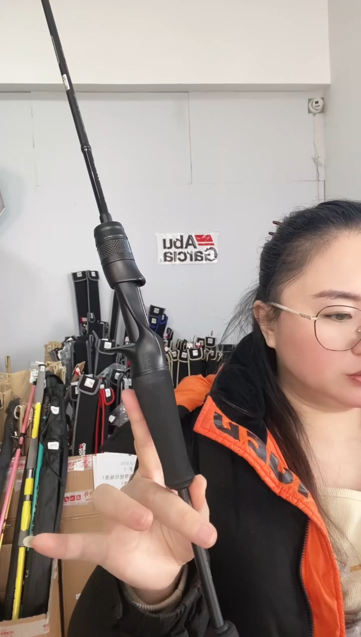 0907二手阿布黑马仕3代1.98米L枪柄（空心杆稍）