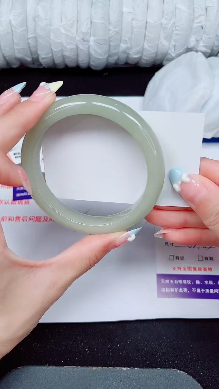 未镶嵌手镯石英质玉406-62/63