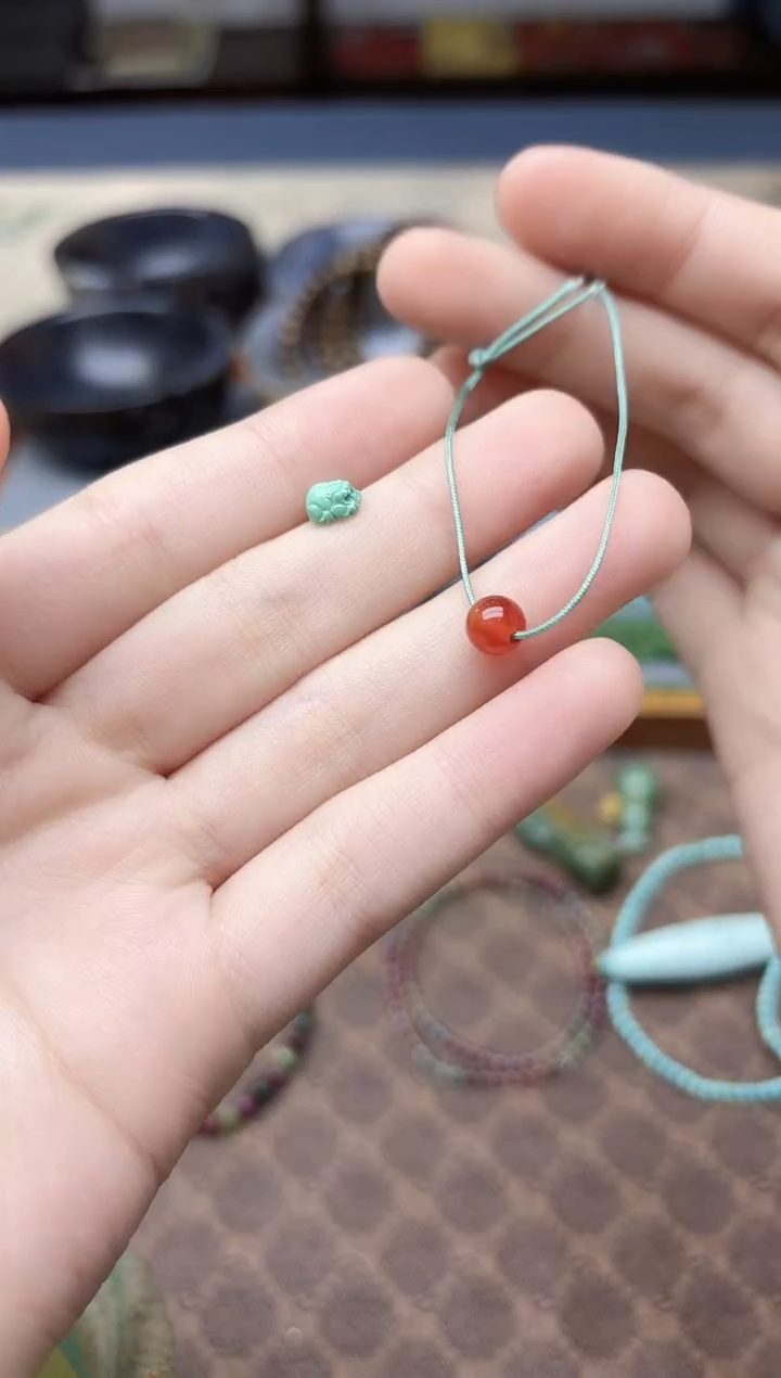 未镶嵌车挂玛瑙/玉髓玛瑙貔貅GW