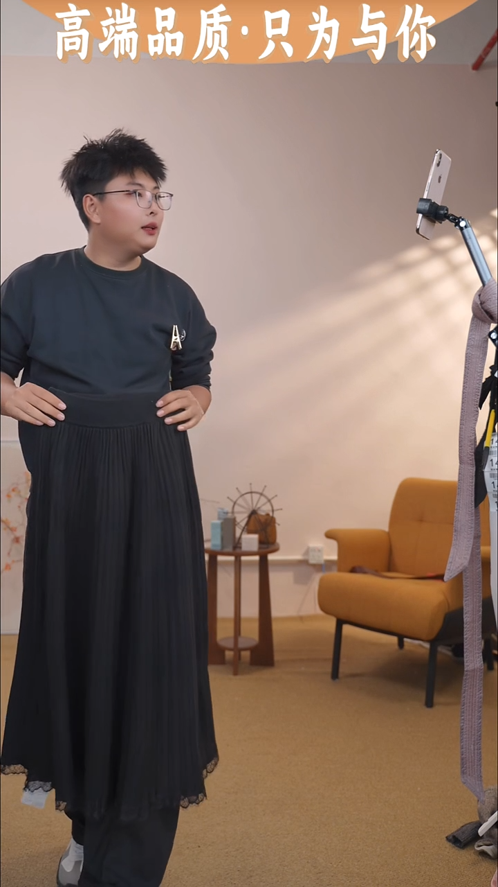 连帽款38码                      