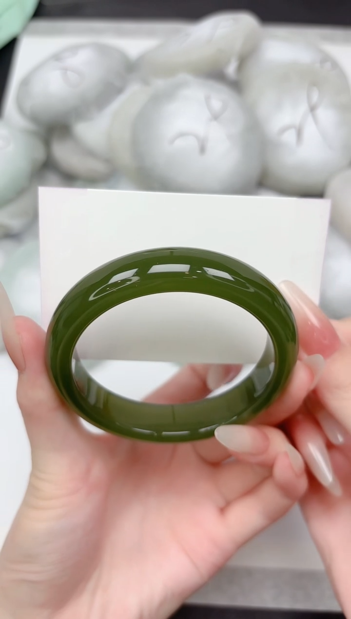 未镶嵌手镯石英质玉18-58