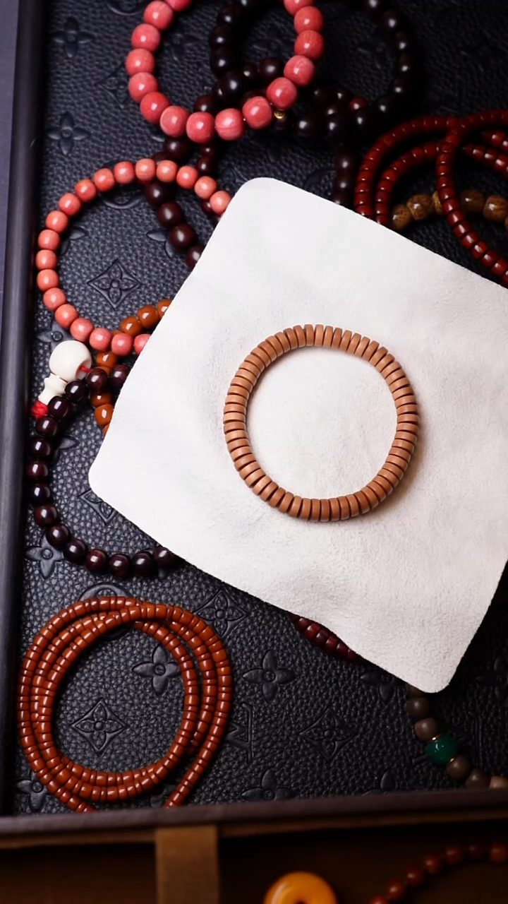 檀香木手串/手链老山檀香药片7mm