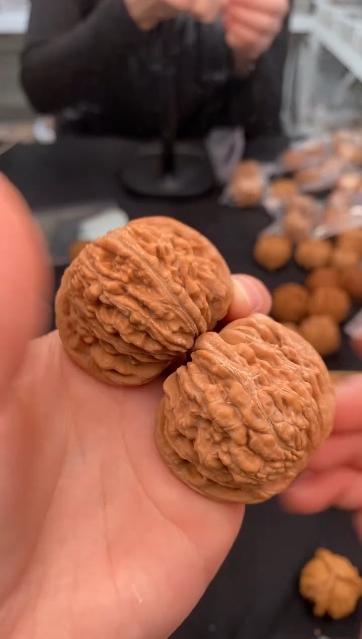 【闪购商品】文玩核桃把件汉高楼44-t222