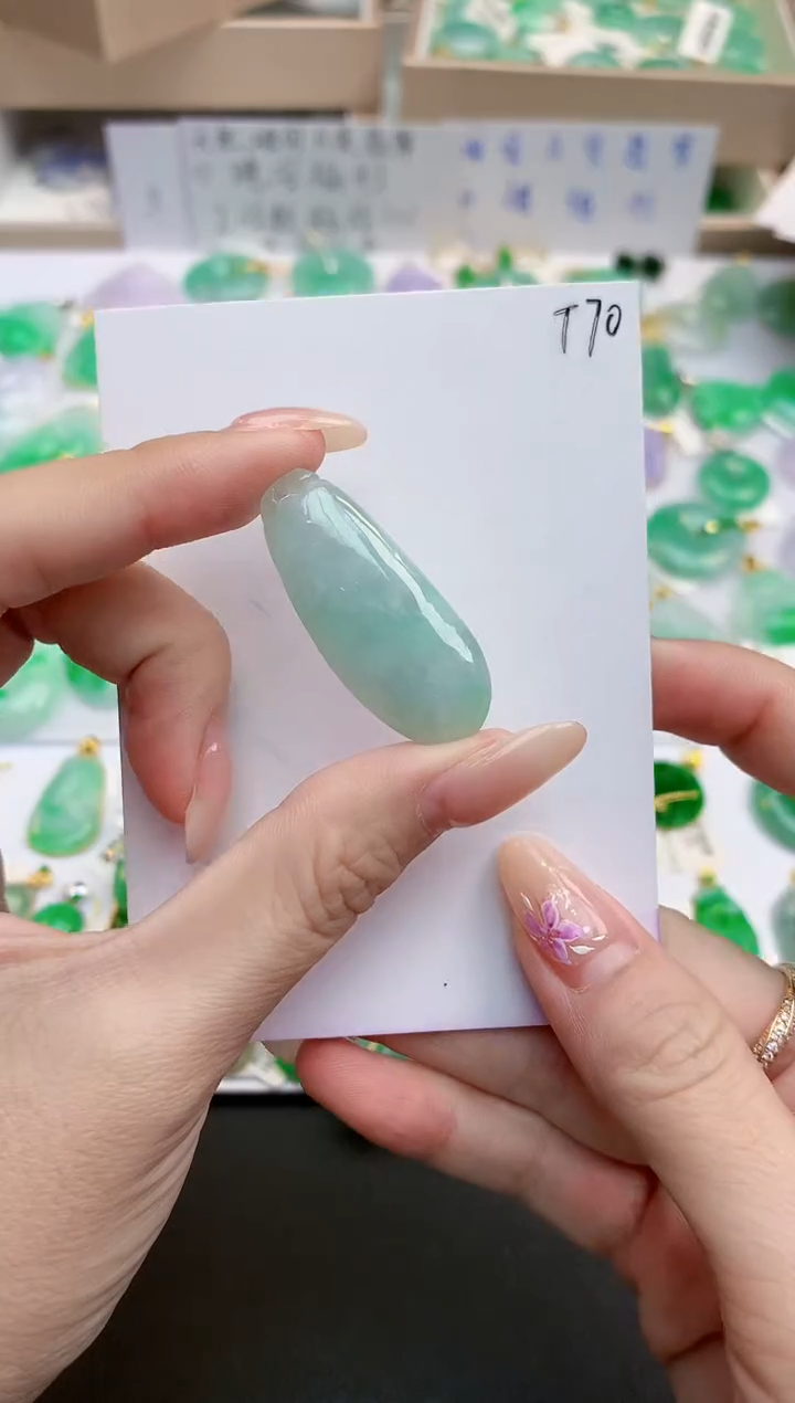 颈饰未镶嵌翡翠天然缅甸A货翡翠