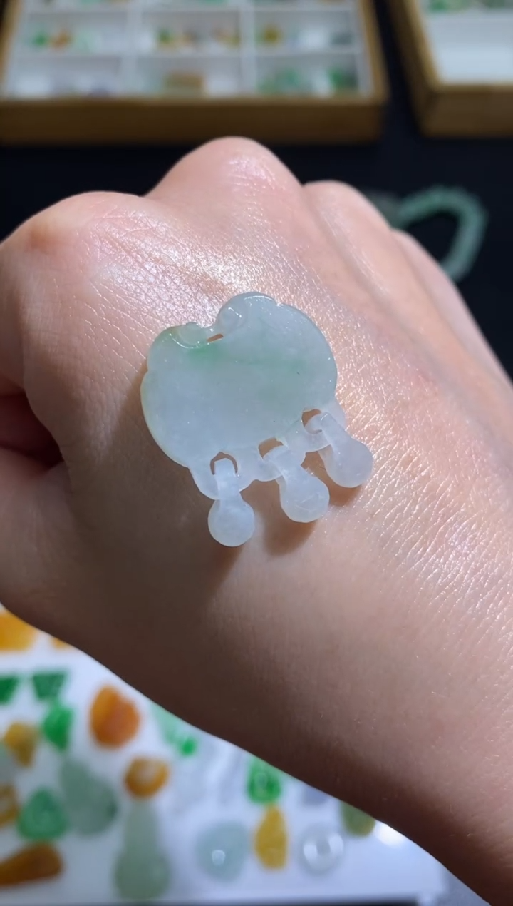 未镶嵌定制翡翠翡翠毛货~