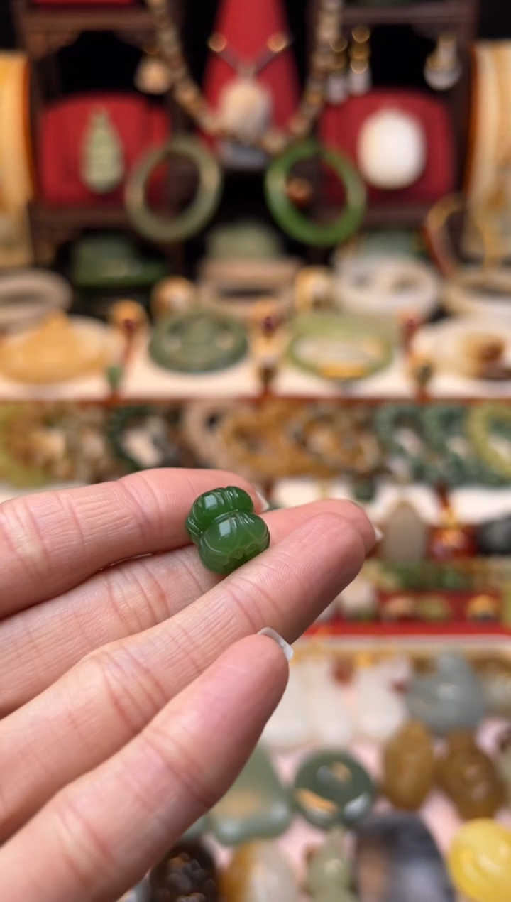 【闪购商品】和田玉挂件未镶嵌福利