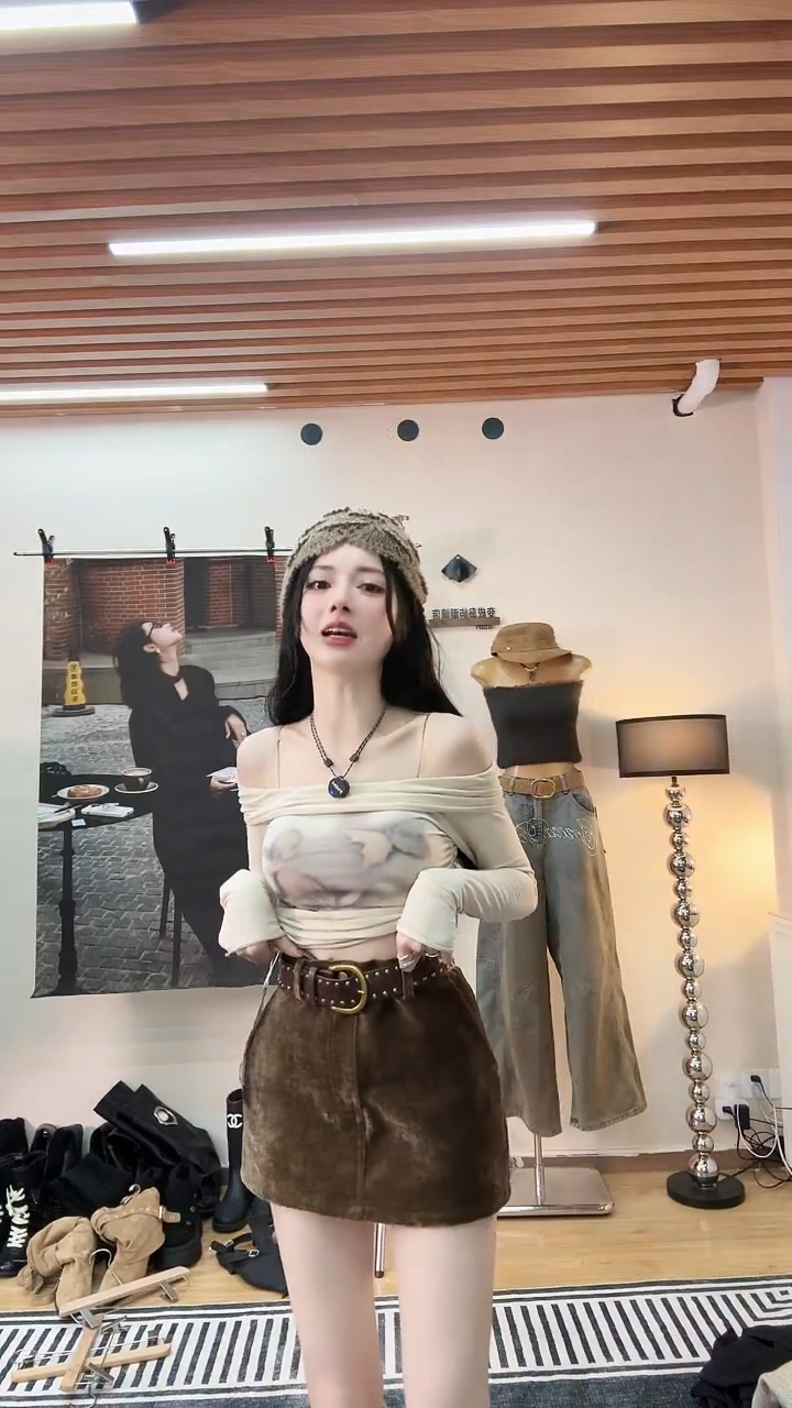 2025变成岛屿孤品拼手速款半身裙S码