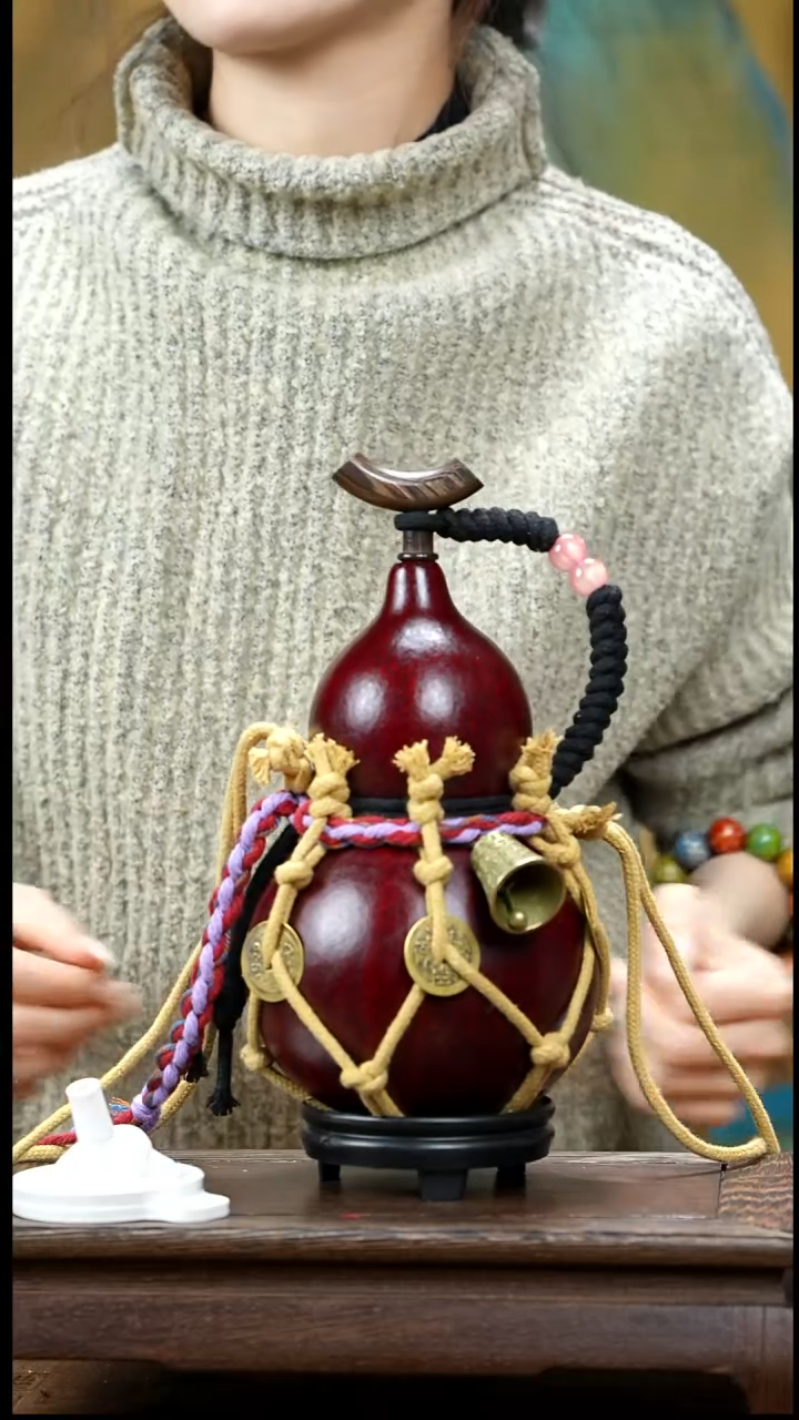 XQ081网兜款酒葫芦不包手串(一物一拍）（现货现发）