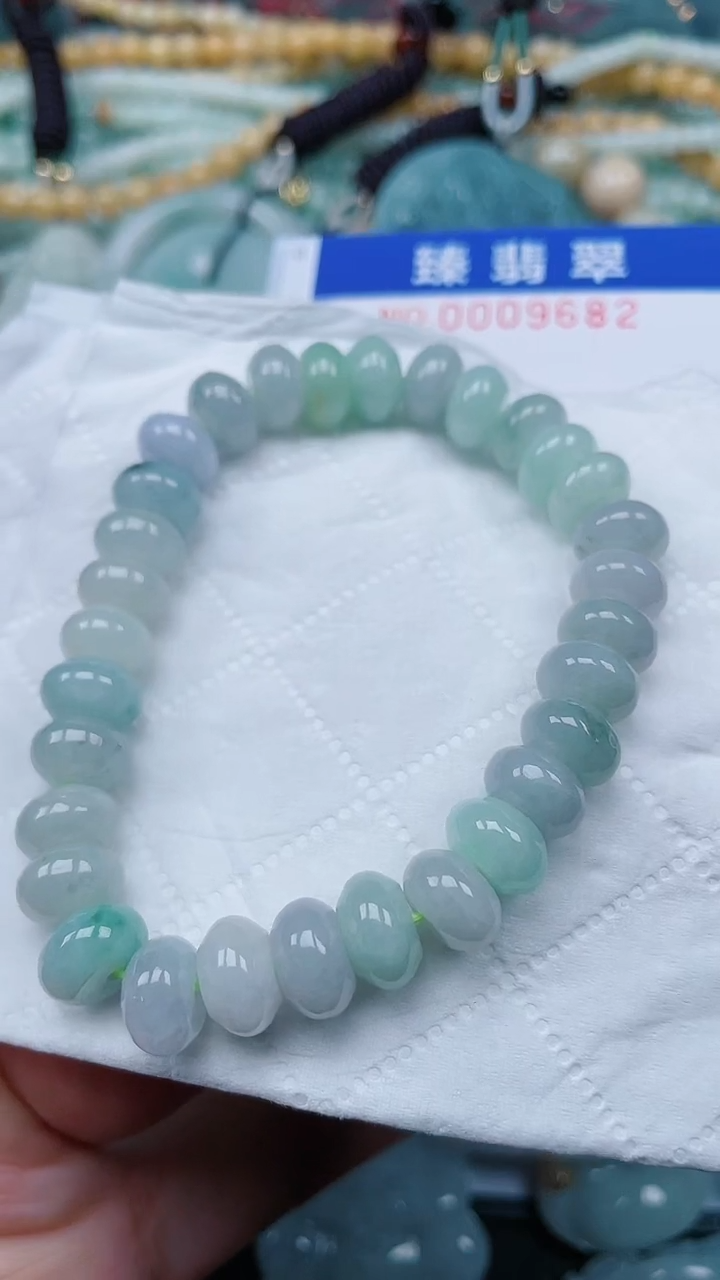 颈饰未镶嵌翡翠.0009682