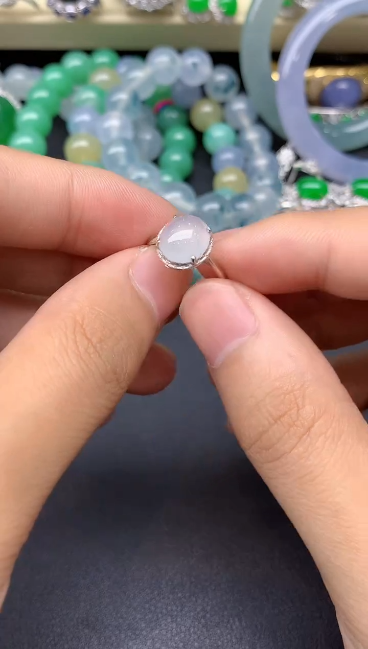 18K金镶嵌戒指翡翠121-雪姐翡翠天天见