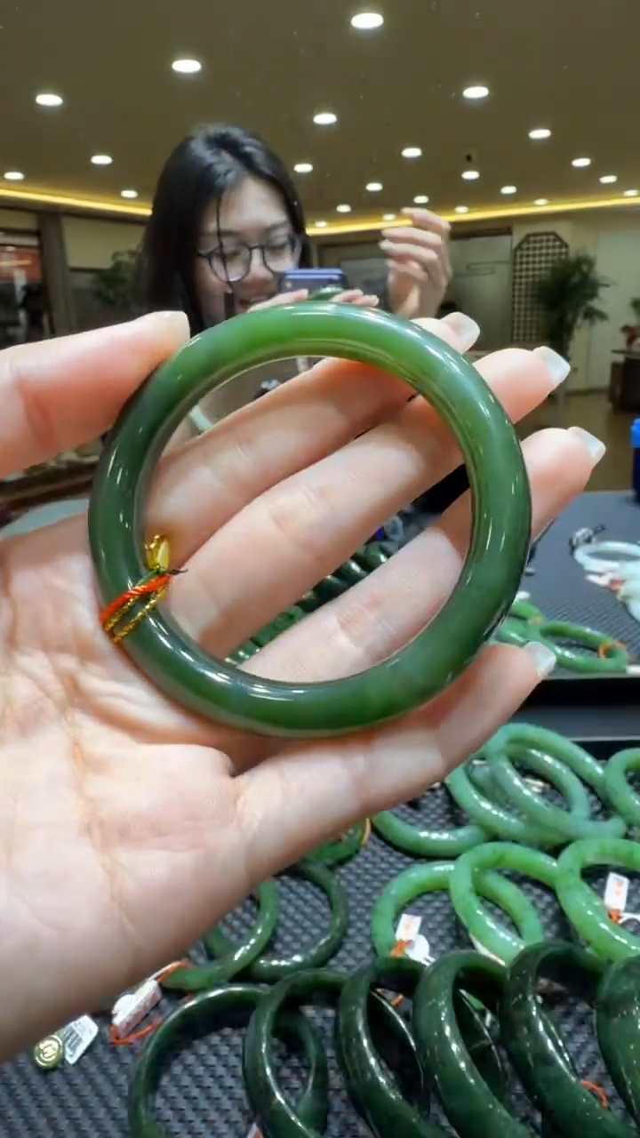 颈饰未镶嵌和田玉手镯52