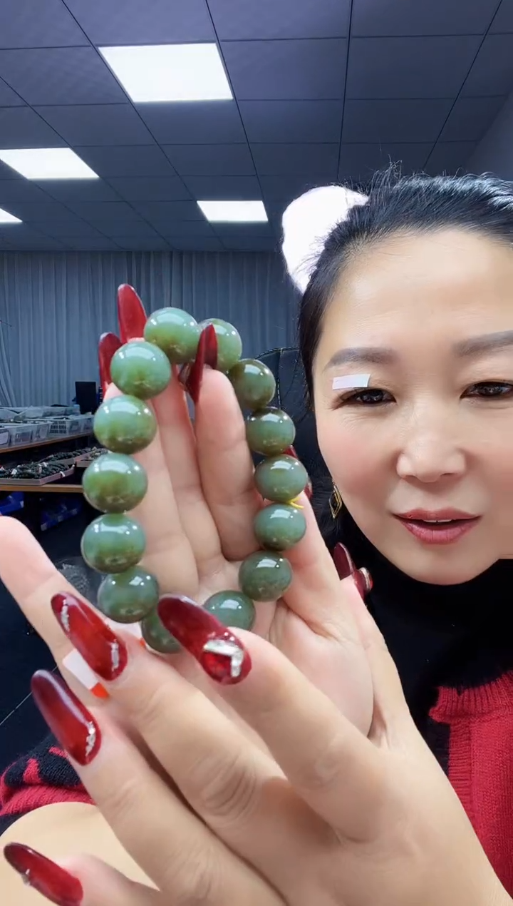 未镶嵌手链和田玉天然和田玉新疆且末蓝带糖16