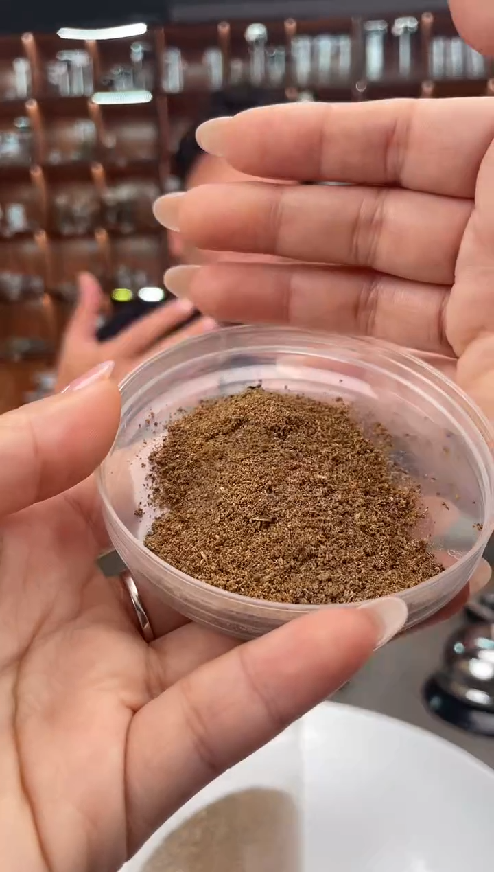 【闪购商品】沉香摆件107号达拉干粉 2克多样性发一份