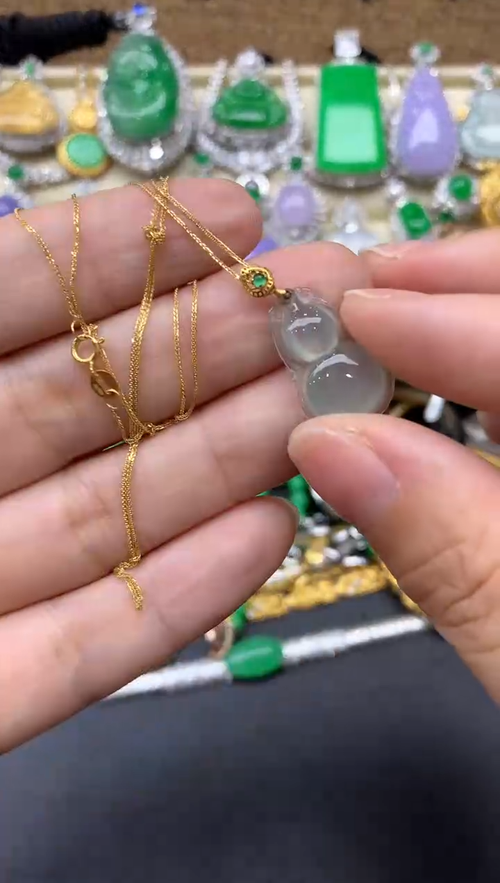 【闪购商品】翡翠颈饰18K金镶嵌230中国好珍宝