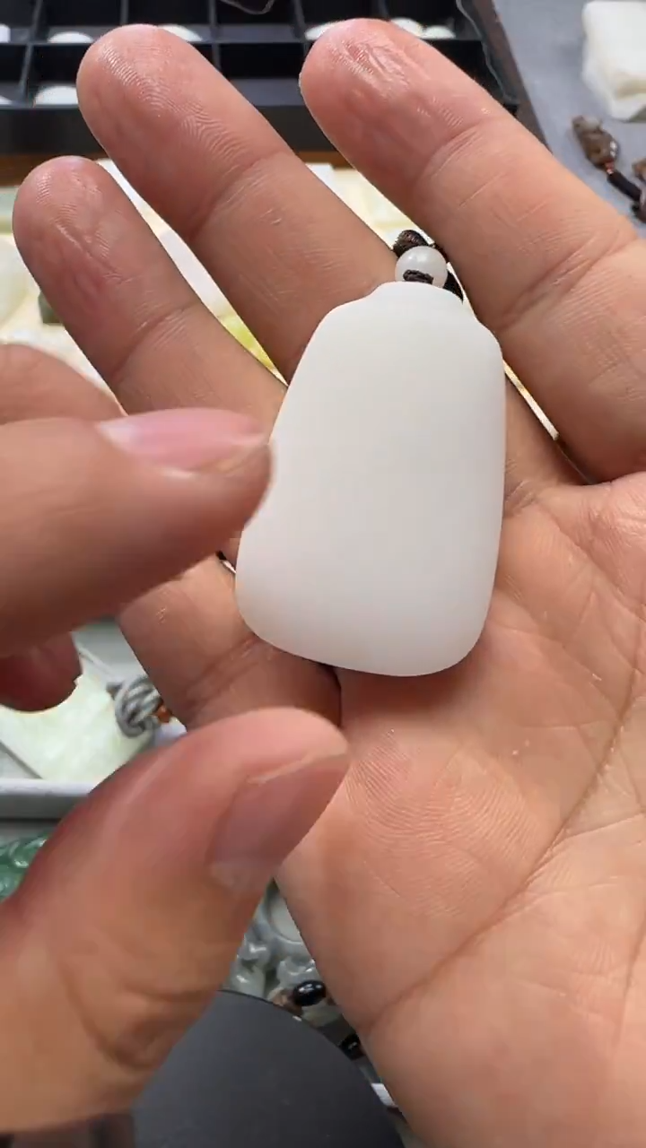 【闪购商品】和田玉吊坠未镶嵌吊坠