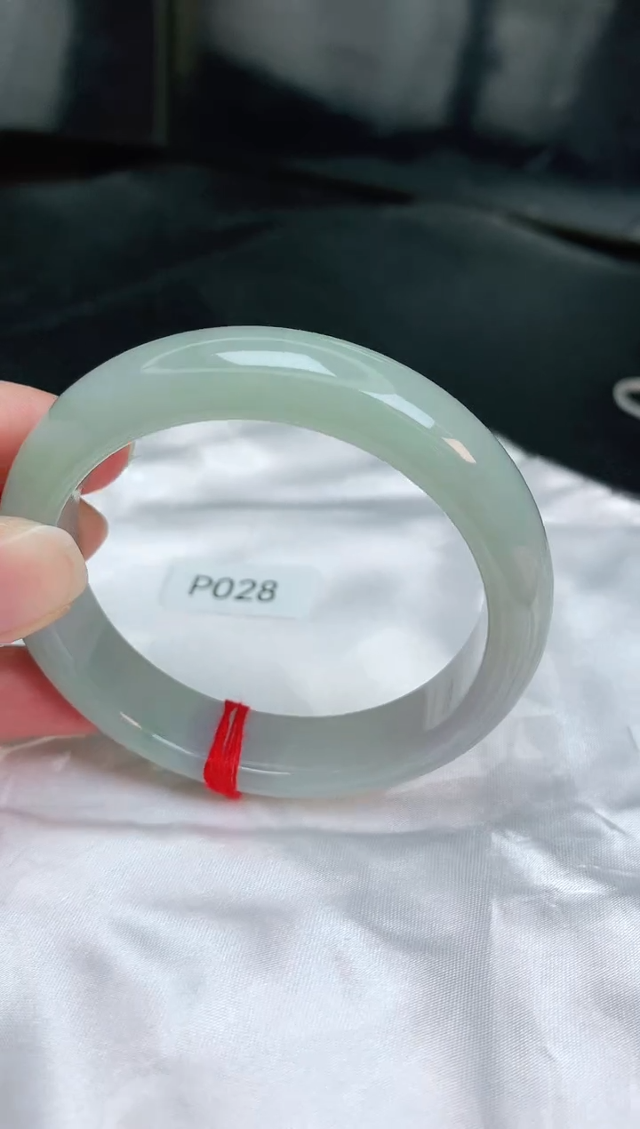 【闪购商品】翡翠手镯未镶嵌缅甸天然A货翡翠手镯