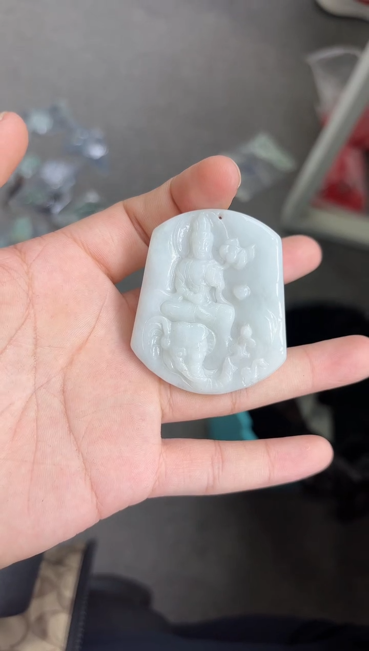 吊坠(不含链)未镶嵌翡翠普贤