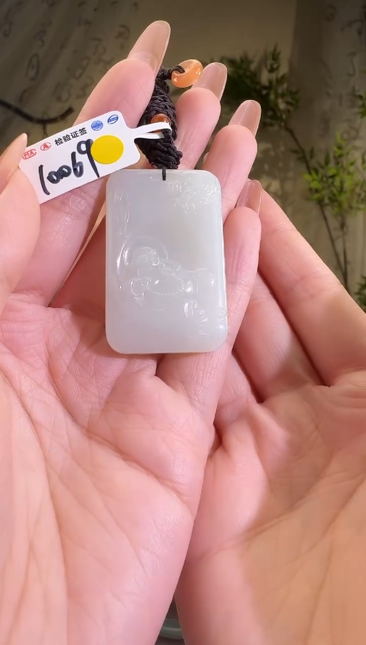 【闪购商品】和田玉颈饰未镶嵌10069佛牌