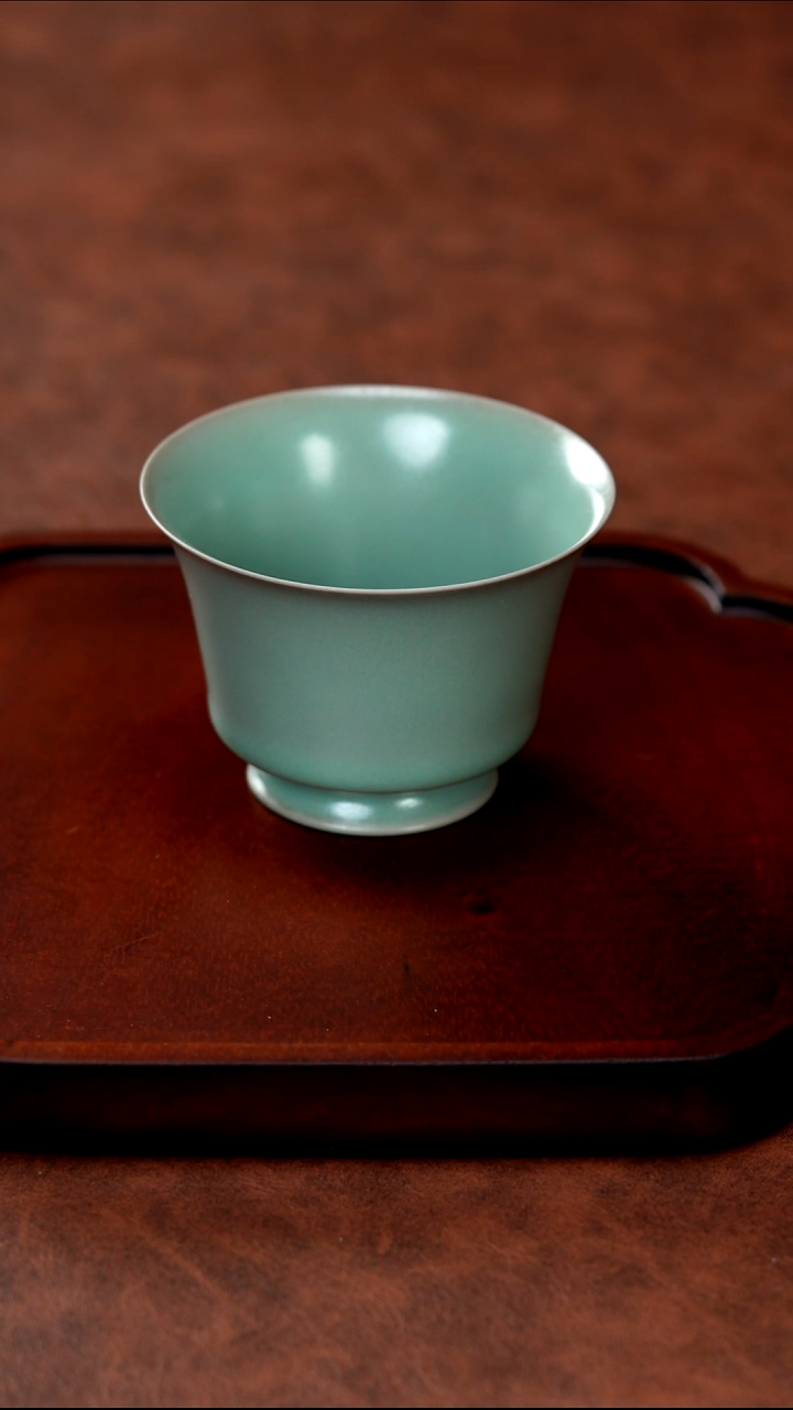 38            马蹄杯         