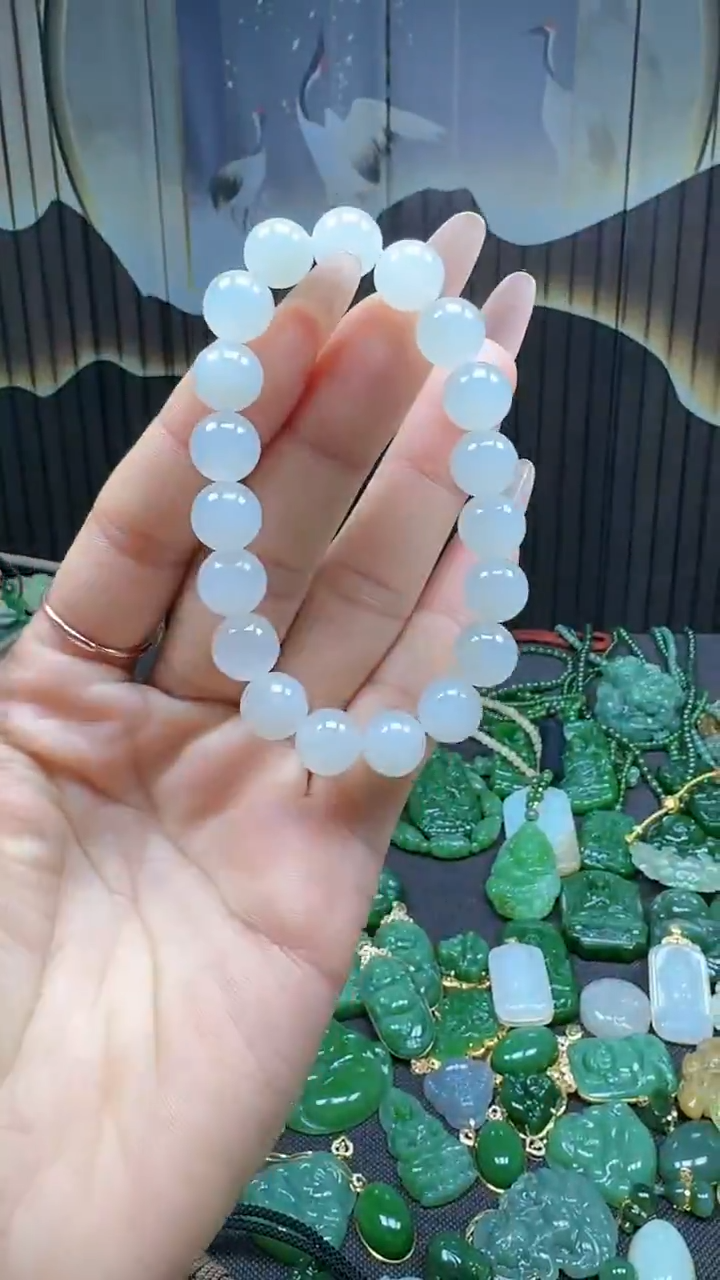 【闪购商品】和田玉挂件未镶嵌9+