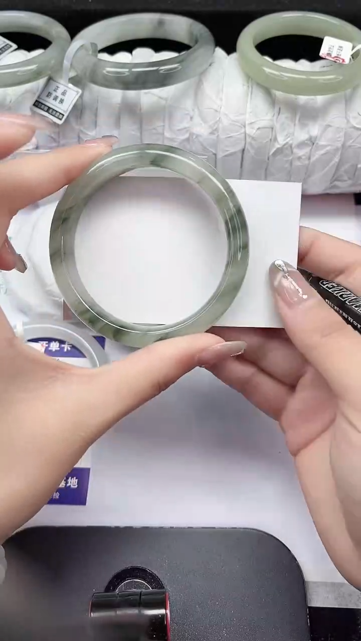 未镶嵌手镯石英质玉109-56/57