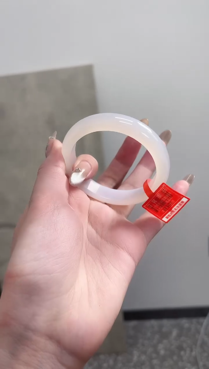 【闪购商品】玛瑙/玉髓手镯未镶嵌54圈需要包容