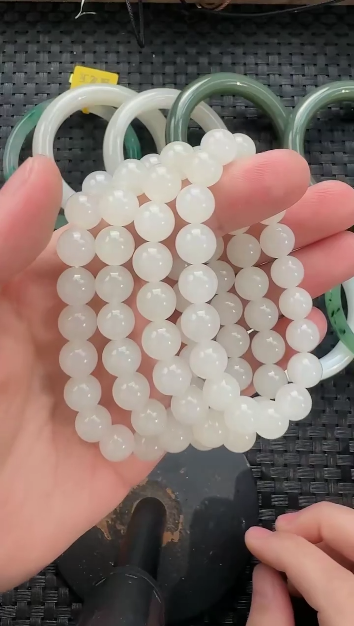 颈饰未镶嵌和田玉10mm手串（多样性发货拍一发一）