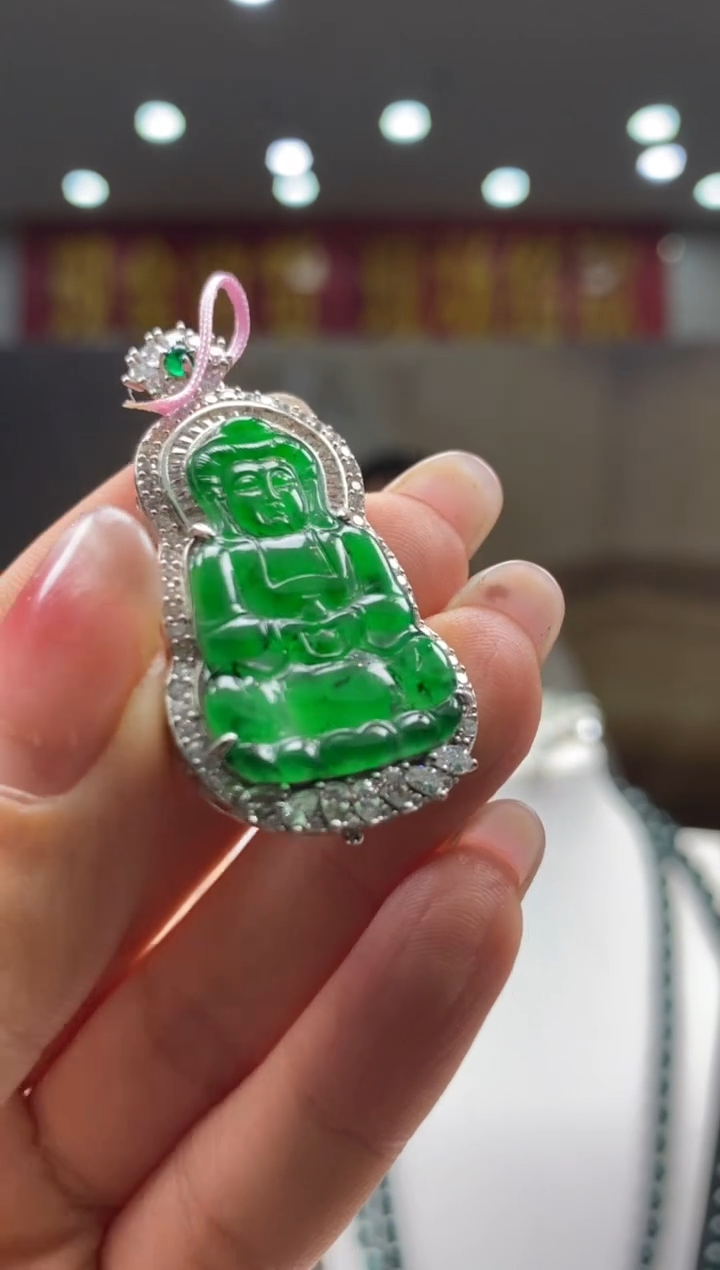 【闪购商品】翡翠颈饰未镶嵌********142