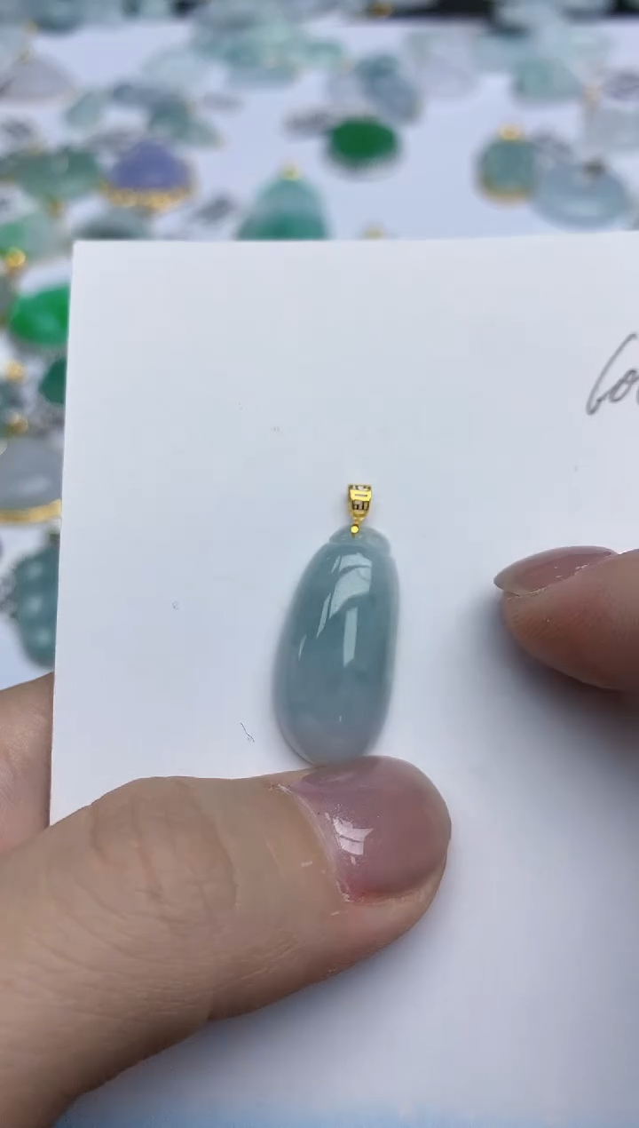 【闪购商品】翡翠颈饰18K金镶嵌天然翡翠A货