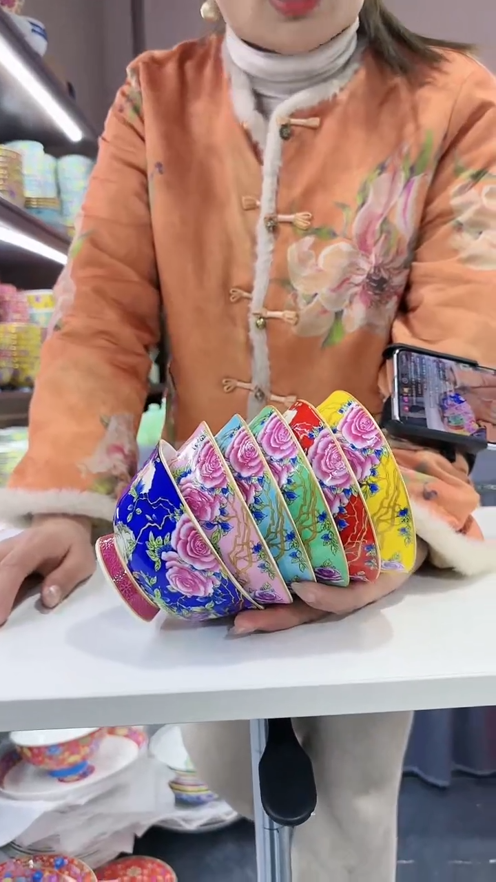 【闪购商品】瓷片4.7英寸花口碗10只混色景德镇