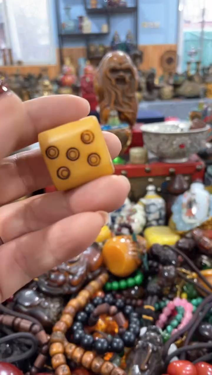 【闪购商品】摆件宫廷影视老旧工艺摆件