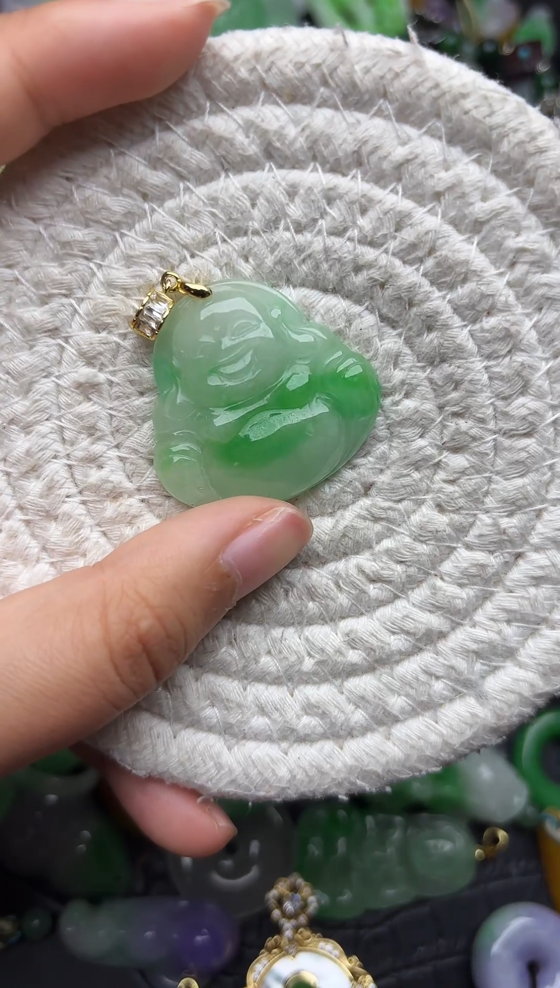 颈饰未镶嵌翡翠缅甸翡翠吊坠