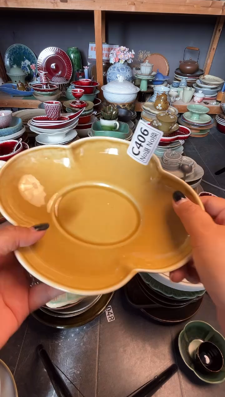 瓷片·*·c406黄色云朵盘微瑕