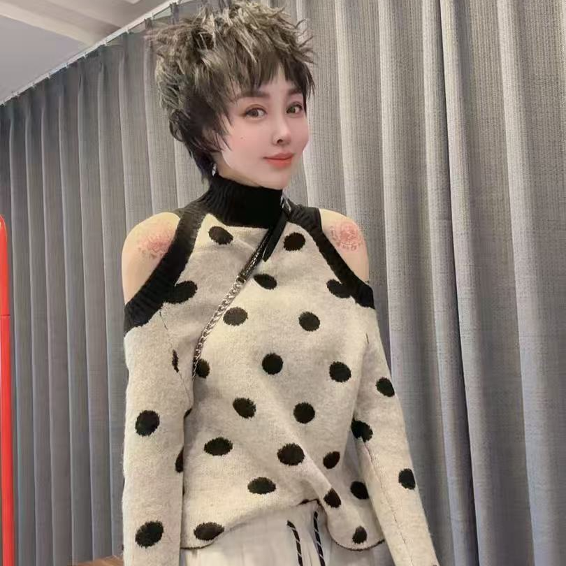 潮流款欧姐家露肩毛衣