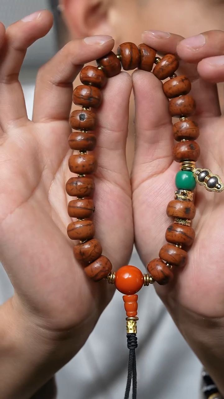 【闪购商品】老凤眼(多样性发货，发其一）