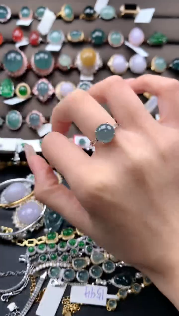 【闪购商品】翡翠戒指银S925镶嵌3243432