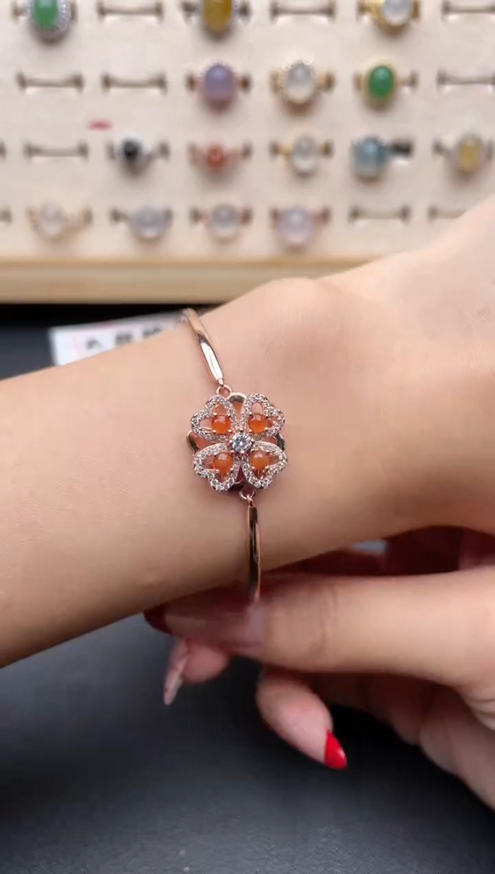 【闪购商品】翡翠手链银S925镶嵌一物一证一礼盒