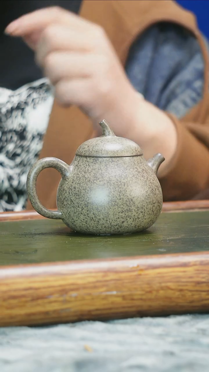 茶壶紫砂龙背山蟹壳青柴烧茄瓜