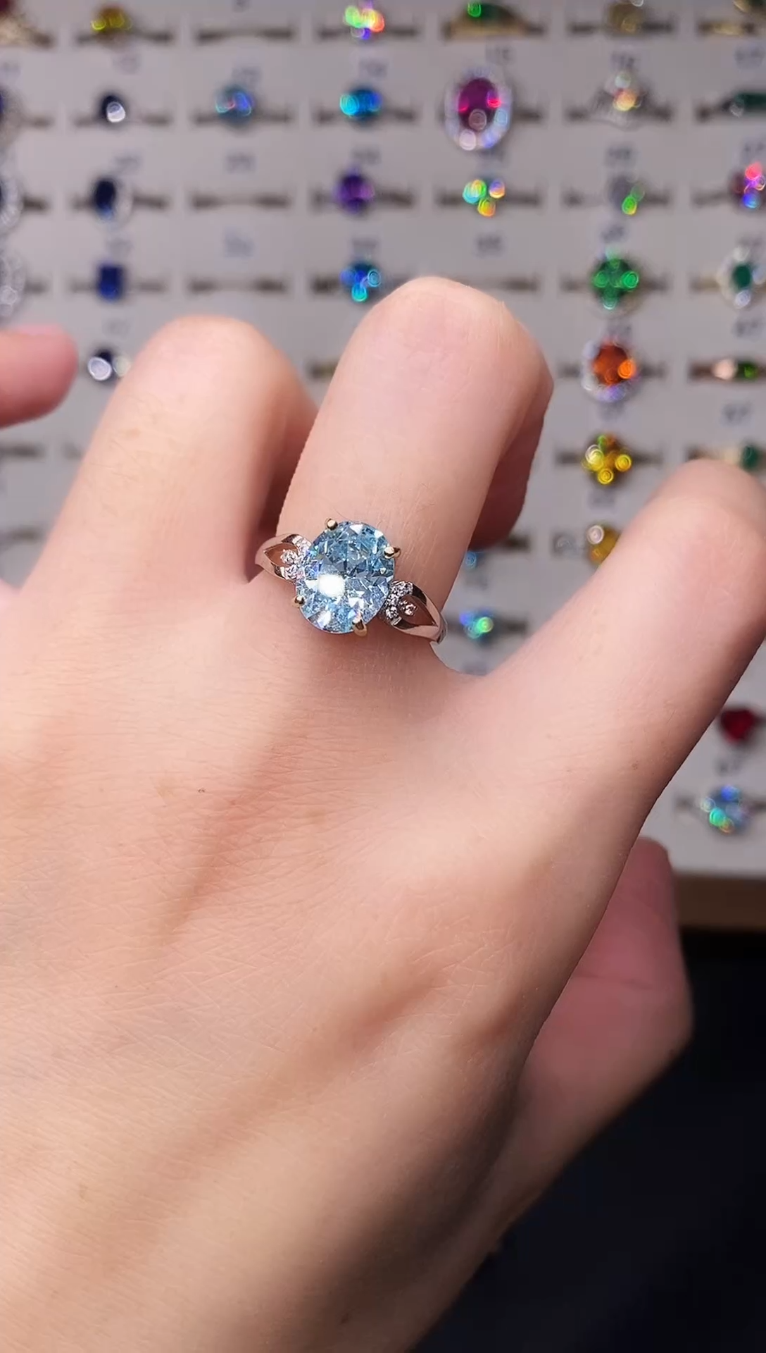 5克拉海蓝宝石（处理）欧美风戒指