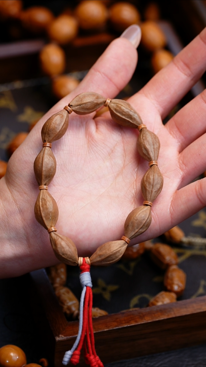 【闪购商品】橄榄核吊坠苏工橄榄核