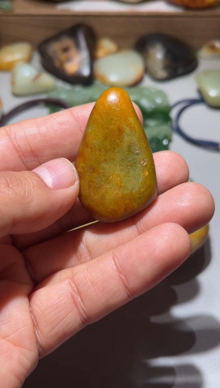 未镶嵌和田玉（子料）挂件 和田玉（子料）