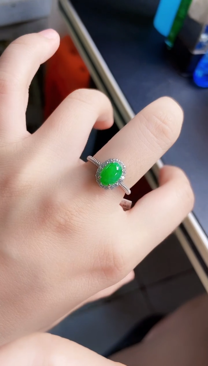 翡翠戒指银S925镶嵌456879