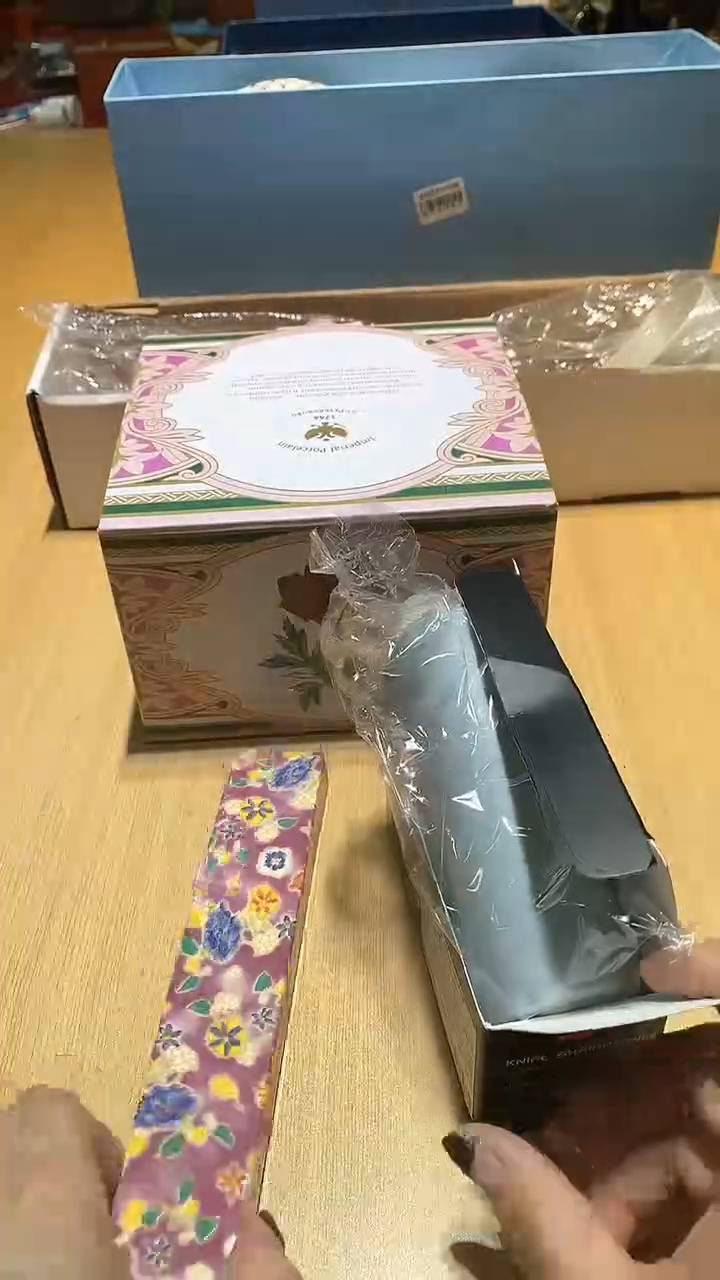 【闪购商品】瓷片锅碗瓢盆一件不剩