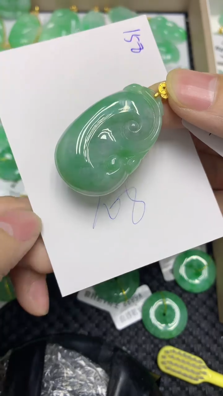 颈饰未镶嵌翡翠缅甸A货翡翠