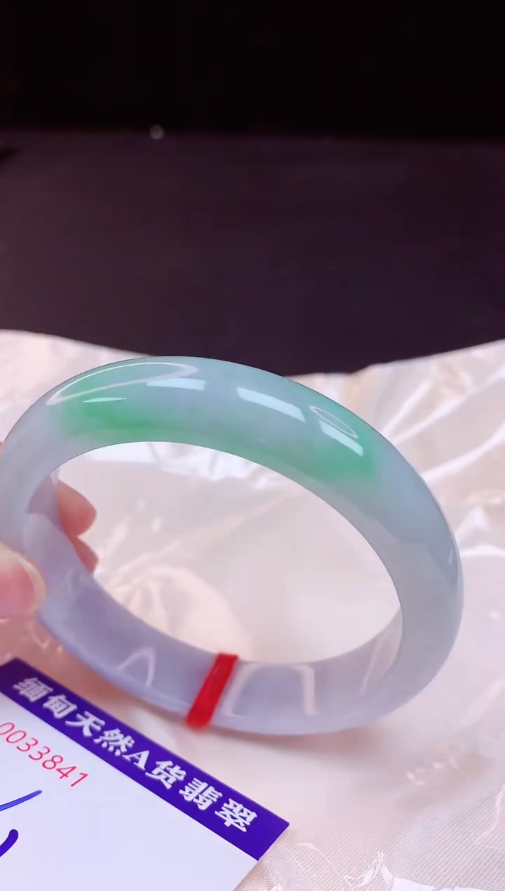 翡翠手镯未镶嵌61+             