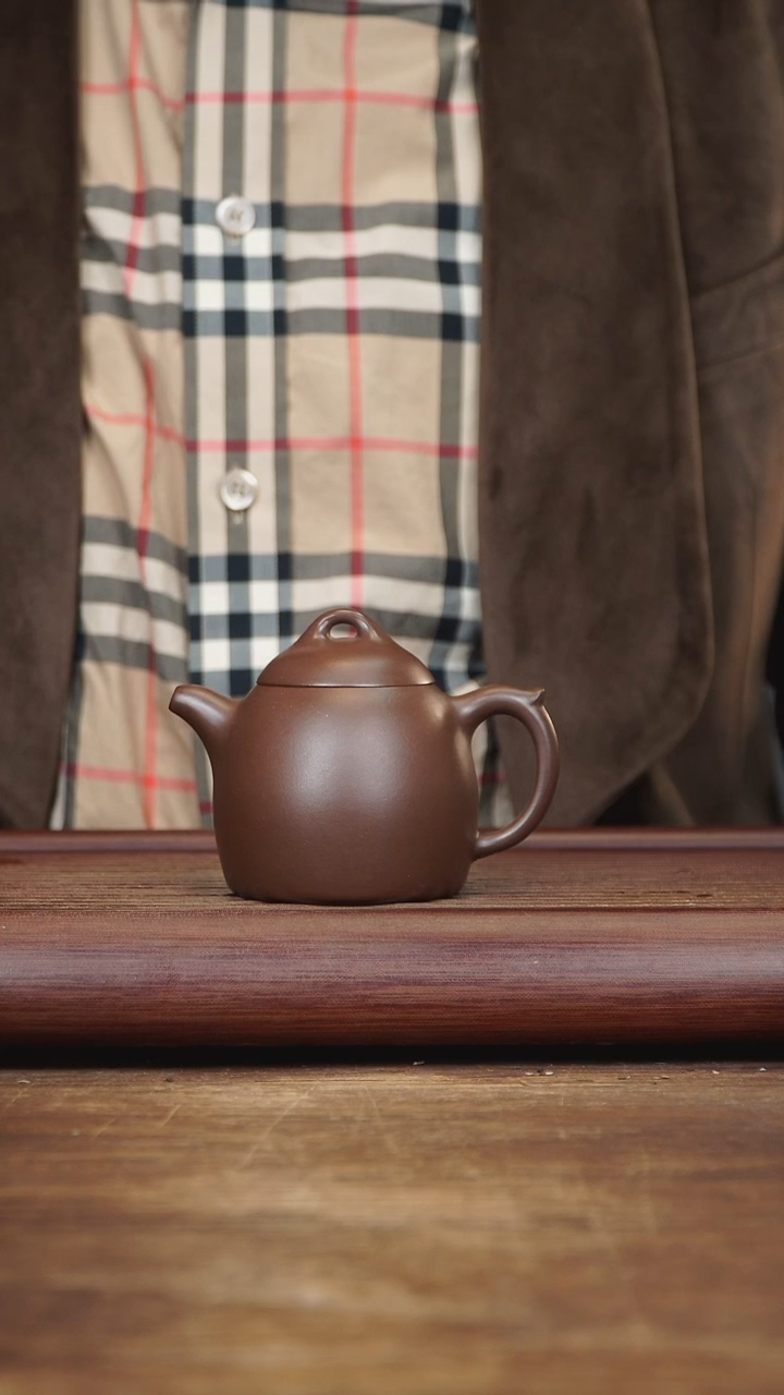 【闪购商品】紫砂茶壶160ml 秦权 脂紫泥