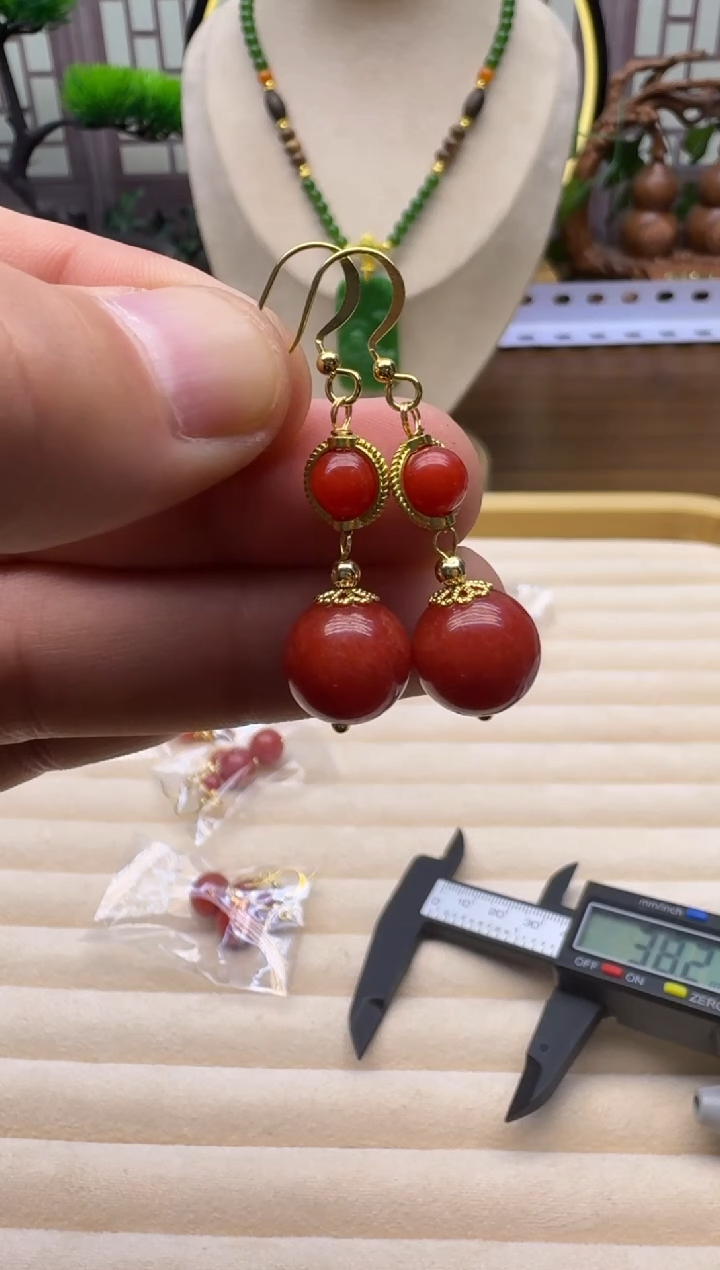 14K金镶嵌翡翠耳饰E184       